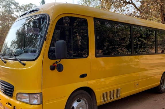 minibus with 25 seats